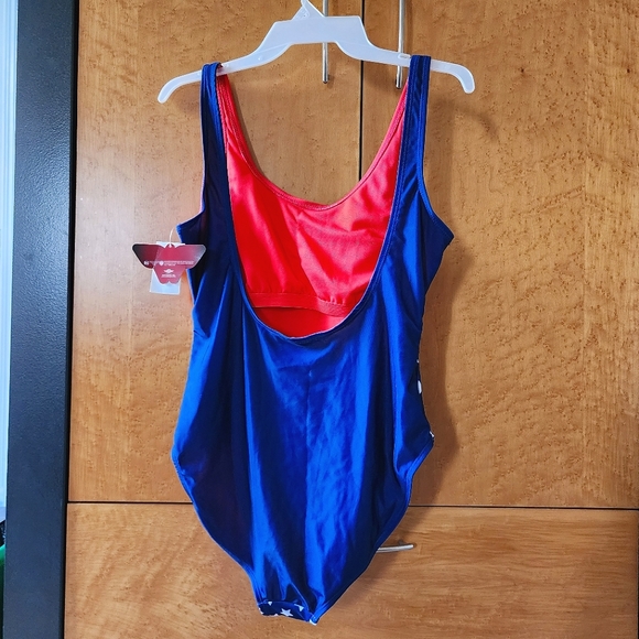 Wonder Woman 1pc Bathing Suit - Picture 2 of 6